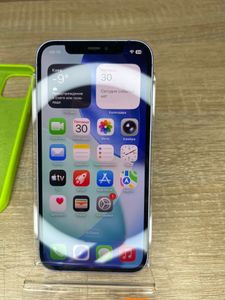 Б/в Мобільний телефон Apple iphone 12 64gb 01-200820022