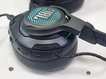 Б/у Наушники Jbl quantum one 01-200859727