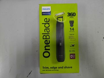 Б/у Триммер электрический Philips oneblade pro 360 qp6542 01-200864766