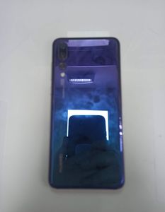 Б/у Мобильный телефон Huawei p20 pro 6/128gb 01-200866084