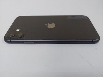Б/в Мобільний телефон Apple iphone 11 64gb 01-200880524