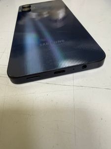 Б/в Мобільний телефон Samsung galaxy a06 4/128gb 01-200886626