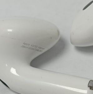 Б/в Навушники Apple airpods 4 01-200889601