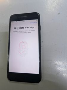 Б/в Мобільний телефон Apple iphone 7 256gb 01-200890615