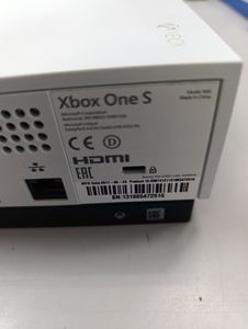 Б/в Ігрова приставка Microsoft xbox one s 500gb 01-200900690