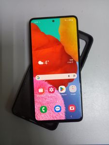 Б/в Мобільний телефон Samsung a515f galaxy a51 6/128gb 01-200907127