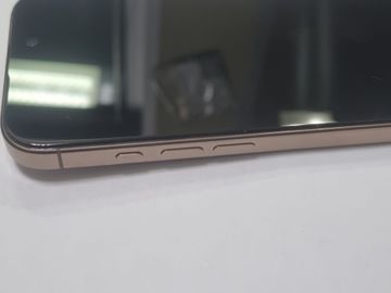 Б/в Мобільний телефон Apple iphone 16 pro 256gb 01-200906949