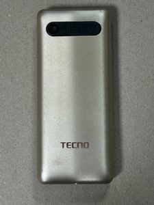 Б/в Мобільний телефон Tecno t301 01-200910160