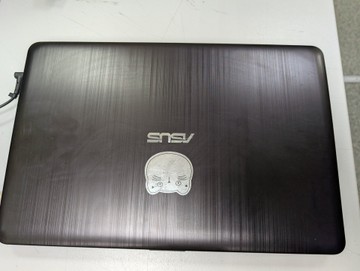 Б/в Ноутбук Asus 15/celeron n3350 ddr3/4gb ddr3/hdd 500 gb/ssd *відсутній/geforce 810m 01-200923689