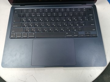 Б/в Ноутбук Apple macbook air 13,6" m2 2022 01-200930434