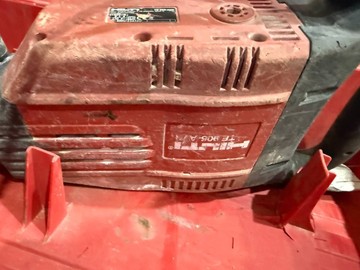 Б/у Отбойный молоток Hilti te 905-avr 01-200937199