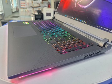 Б/в Ноутбук Asus 17/ryzen 9 7945hx ddr5/16gb ddr5/ssd 1000 gb/geforce rtx4060 8gb 01-200939323