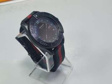 Б/в Годинник Gucci 126.2 01-200940821