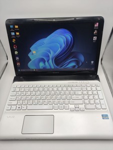 Sony 15/core i3 3120m ddr3/8gb ddr3/hdd *відсутній/ssd 256 gb/*інтегрована