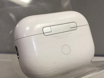 Б/в Навушники Apple airpods pro 2nd generation magsafe 01-200953372