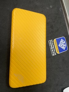 Б/в Повербанк Nomi f050 01-200988857