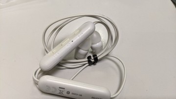 Б/у Навушники Sony wi-c200 01-201011253