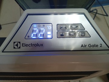 Б/в Обігрівач Electrolux ech/ag2-1500 ef 01-201011890