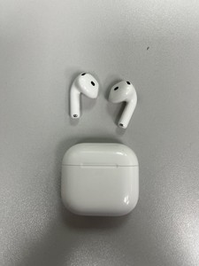 Б/в Навушники Apple airpods 4 01-201019420