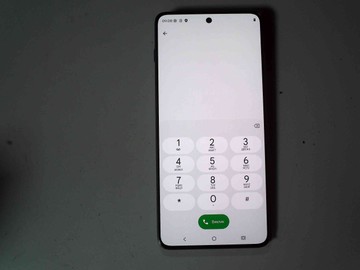 Б/в Мобільний телефон Motorola edge 70 12/512gb 01-201031744