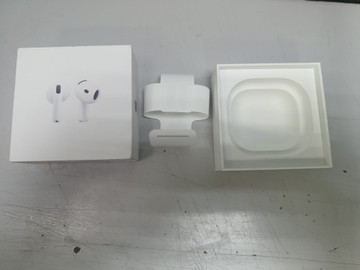 Б/у Навушники Apple airpods 4 01-201056028
