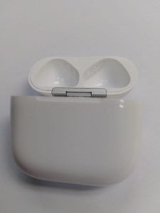 Б/в Навушники Apple airpods 4 01-201101574