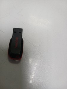 Б/в Флешка Sandisk 64gb cruzer blade sdcz50-064g-b35 01-201098424