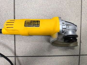 Б/в Шліфмашина кутова Dewalt dwe4157 01-201101365