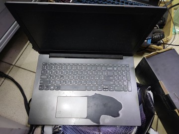 Б/у Ноутбук Lenovo єкр. 15,6/ pentium n4200 1,1ghz/ ram4gb/ hdd500gb 01-201126516