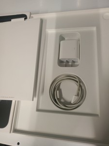 Б/в Планшет Apple ipad air 2022 wi-fi 64gb 01-201144888