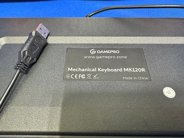 01-200741161: Gamepro mk120 switches usb