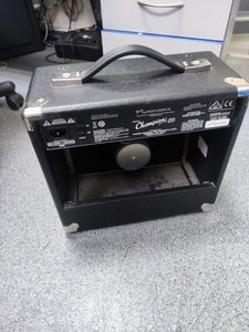 01-200750386: Fender champion 20