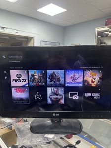 01-200610271: Sony playstation 5 825gb