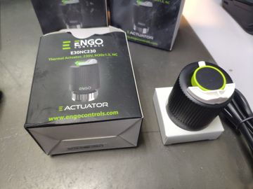 Б/в Термопривід Engo e30nc230 01-200770906