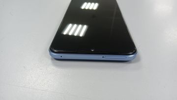 01-200519812: Vivo y33s 8/128gb