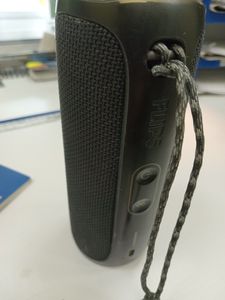 01-200792329: Jbl flip 5