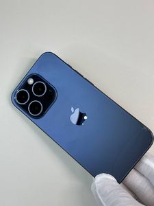 01-200795782: Apple iphone 15 pro 256gb