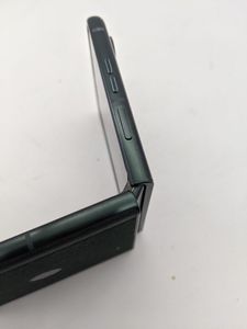 01-200783950: Motorola razr 60 ultra 16/512gb