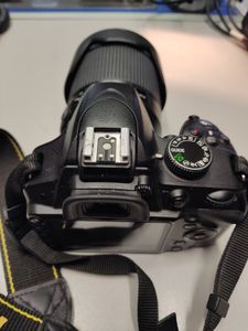 Б/в Фотоапарат Nikon d3200 / tamron 18-200mm f/3.5-6.3 di ii vc 01-200803347