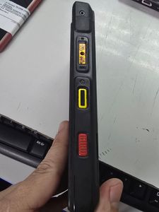 Б/в Мобільний телефон Sonim xp8800 64gb 01-200803705