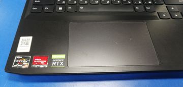 Б/в Ноутбук Lenovo 15/ryzen 5 5600h ddr4/16gb ddr4/hdd *відсутній/ssd 512 gb/geforce rtx3060 6gb 01-200807690