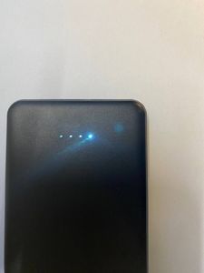 Б/в Зовнішній акумулятор Без Виробника без моделі 01-200811687