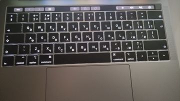 Б/у Ноутбук Apple macbook pro 2019 a2159 13,3" core i5 1,4ghz/ram 8gb/ssd 128gb/intel iris plus graphics 645 01-200816460