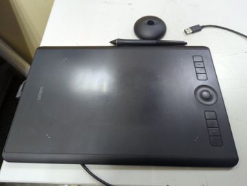 Б/в Графічний планшет Wacom intuos pro m 01-200835664