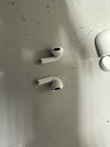 Б/в Навушники Apple airpods 4 01-200846117