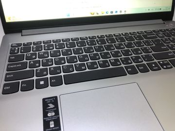 Б/в Ноутбук Lenovo 15/core i5-1235u ddr5/16gb ddr5/hdd *відсутній/ssd 512 gb/*інтегрована 01-200848820