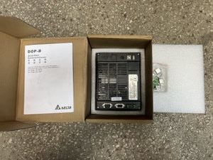 Б/в Tft панель Delta Electronics dop-b05s111 01-200855445