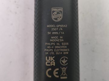 Б/у Триммер электрический Philips oneblade pro 360 qp6542 01-200864766