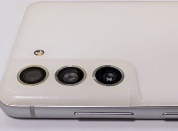 Б/в Мобільний телефон Samsung galaxy s21 fe 5g 8/256gb 01-200888361