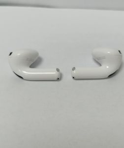 Б/в Навушники Apple airpods 4 01-200889601